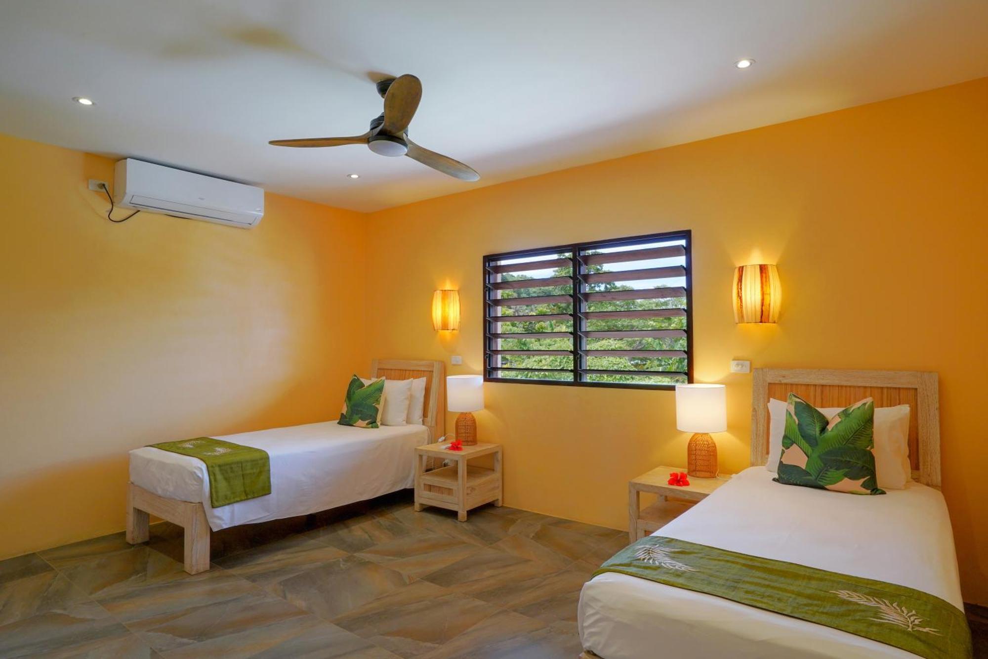 Nasama Resort Port Vila Bagian luar foto
